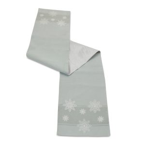 Snowflake Pattern Runner 72"L x 12.5"W Polyester