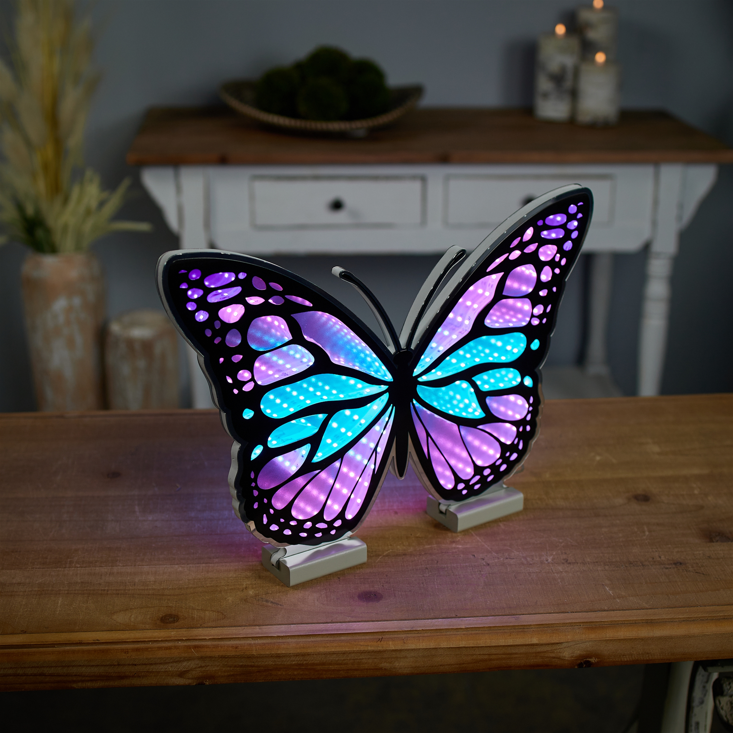Butterfly Infinity Light 17"L x 11.5"H UL Plug - Image 2