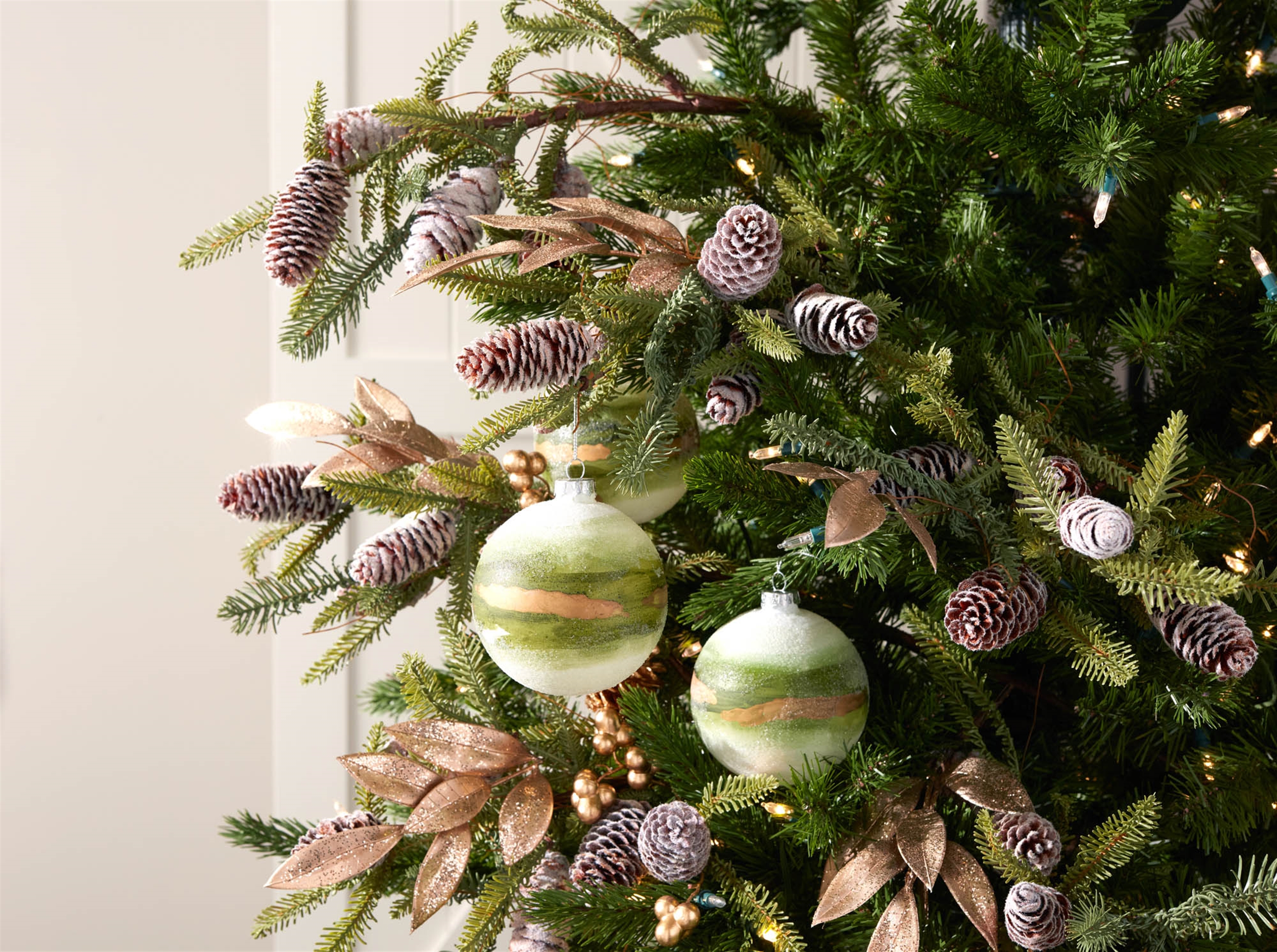 Ball Ornament (Set of 6) 4"D Glass - Image 4