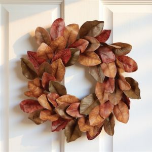 Magnolia Leaf Wreath 24"D Plastic/Twig