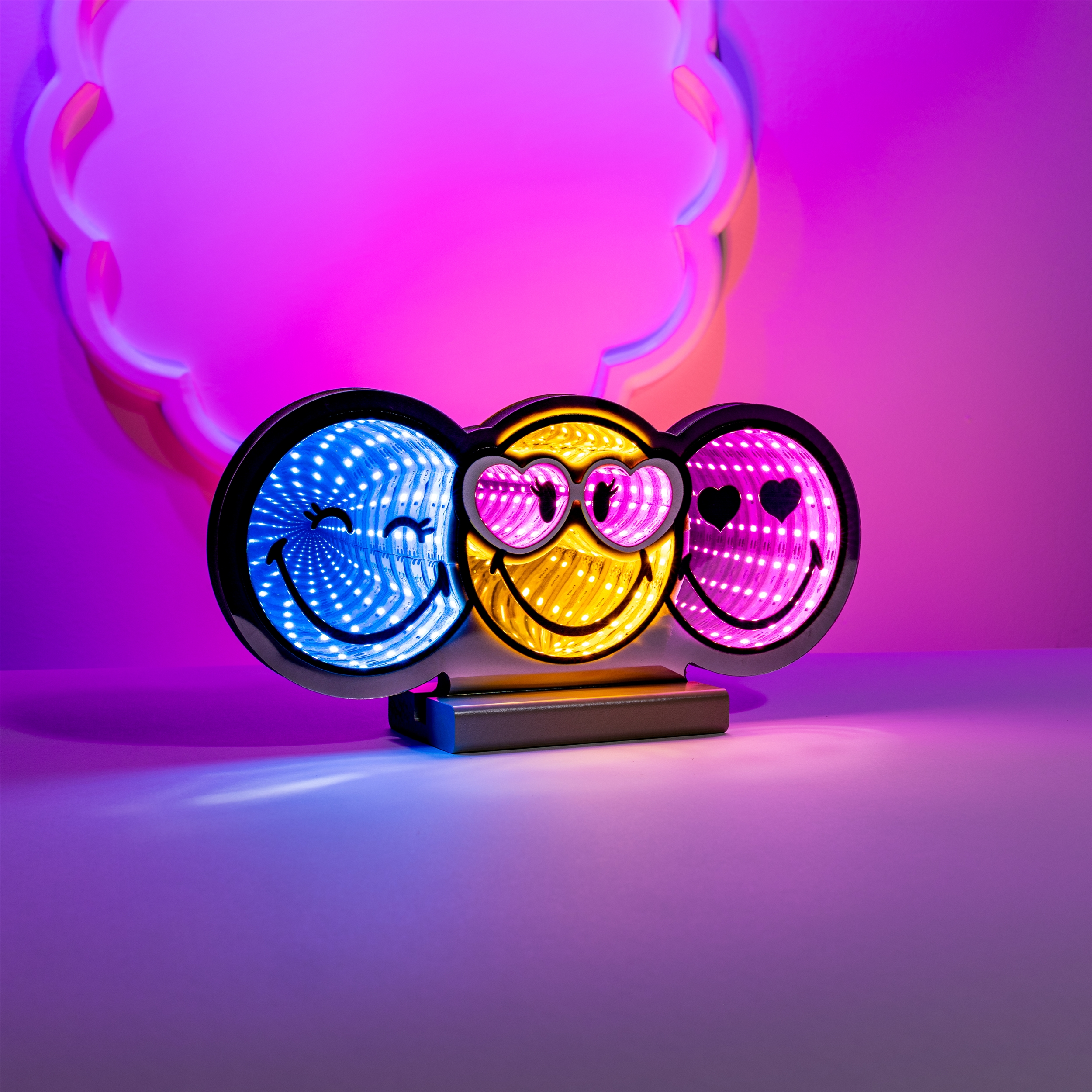 SmileyWorld® Trio Smiley Ekkolight 11.5"L - Image 3